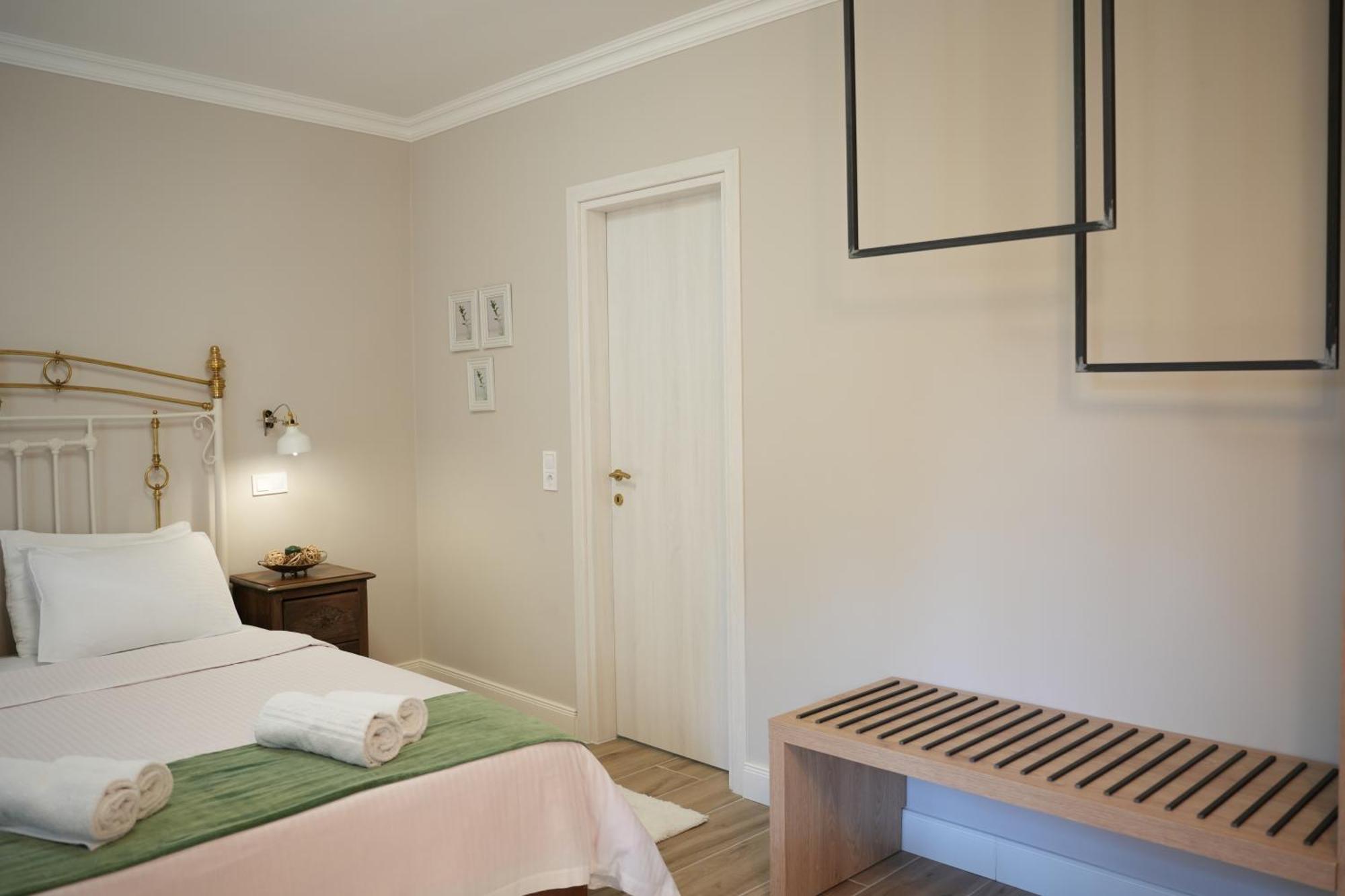Guesthouse Doma Est 1991 Арахова Экстерьер фото