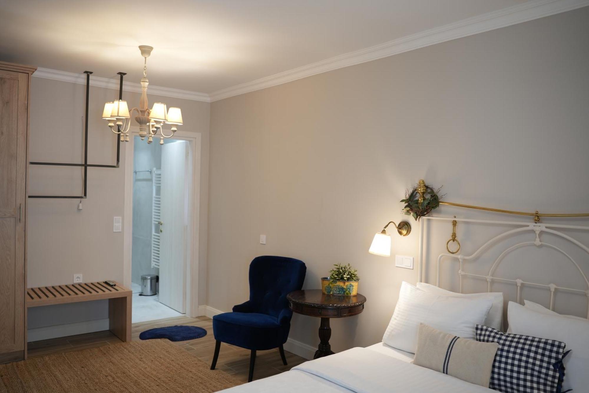 Guesthouse Doma Est 1991 Арахова Экстерьер фото