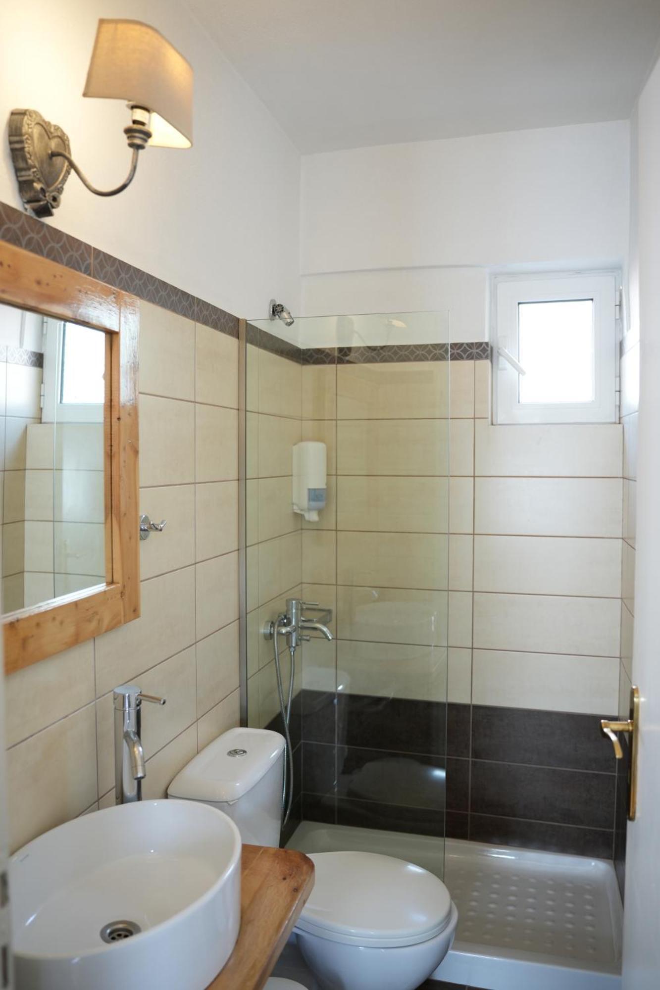 Guesthouse Doma Est 1991 Арахова Экстерьер фото
