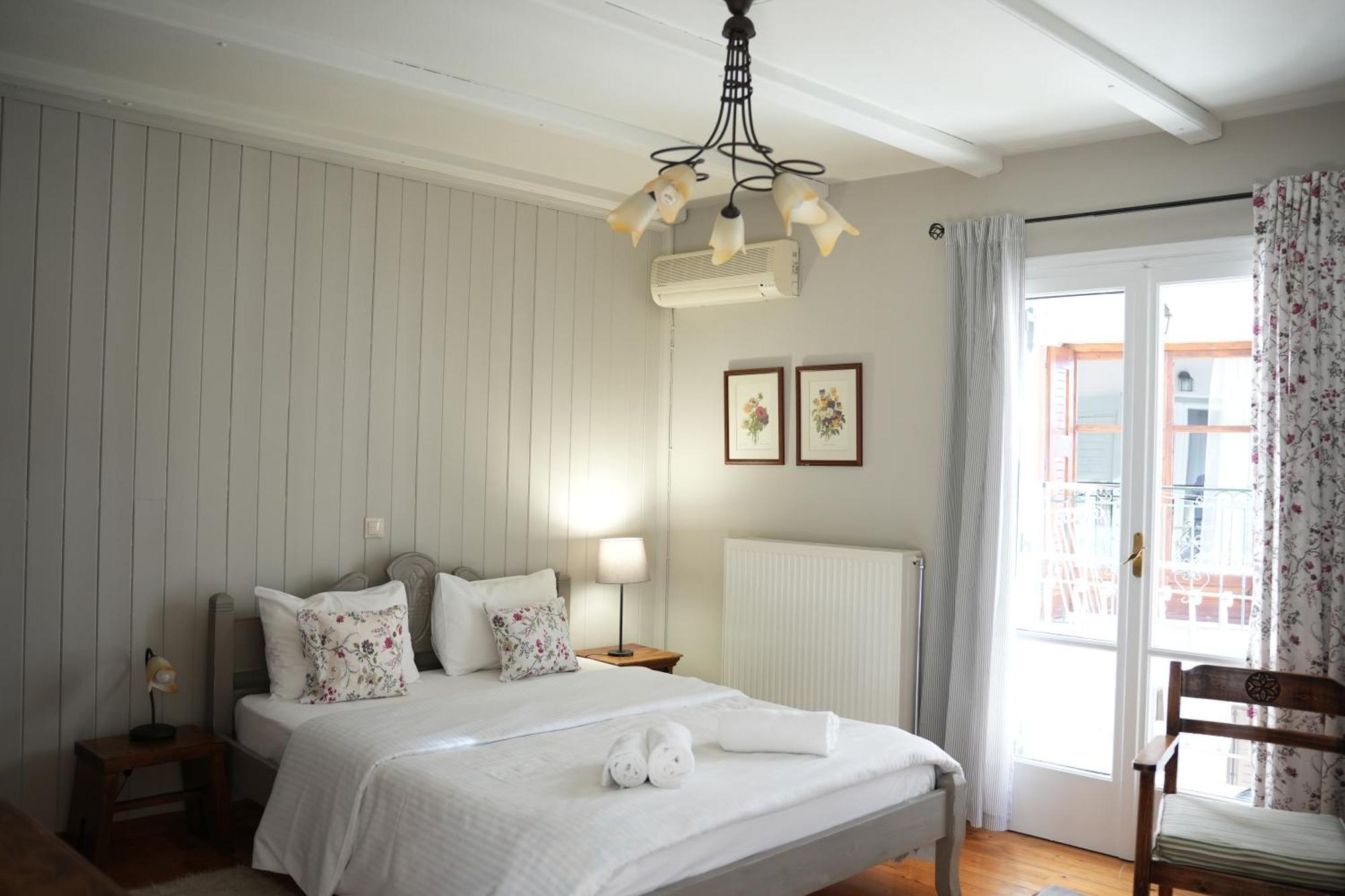 Guesthouse Doma Est 1991 Арахова Экстерьер фото